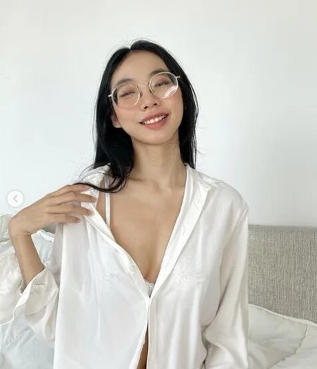 Goldenbee beautiful actress galleries