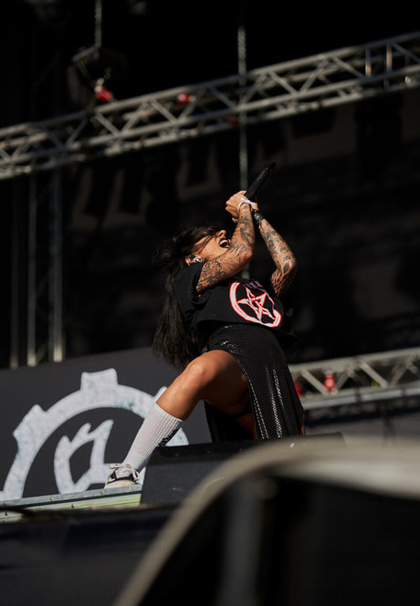 Tatiana Shmaylyuk erotic model img