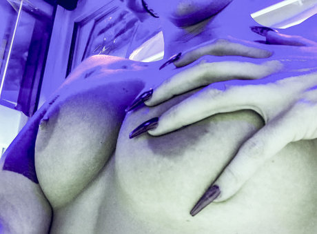 huge dildo onlyfans sexy photos