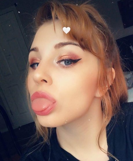 Elsalmorton exclusive model pictures