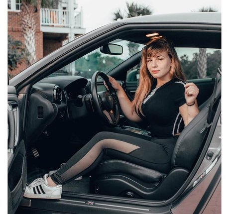 Elsalmorton xxx actress gallery