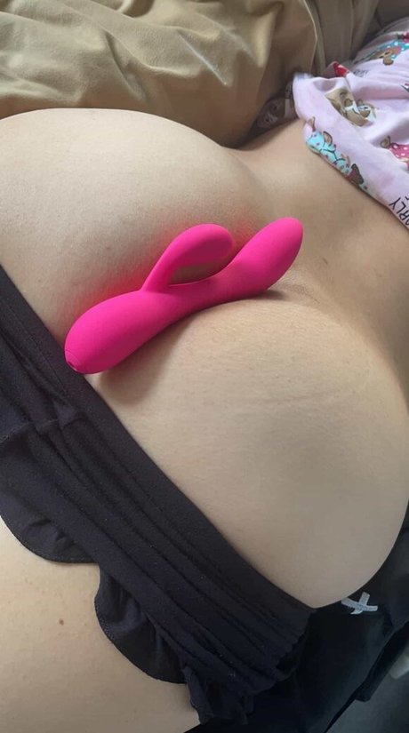 curvyprincess93 model pictures