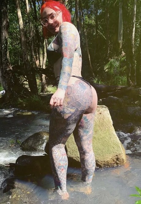 Spittingdiamonds art star pic