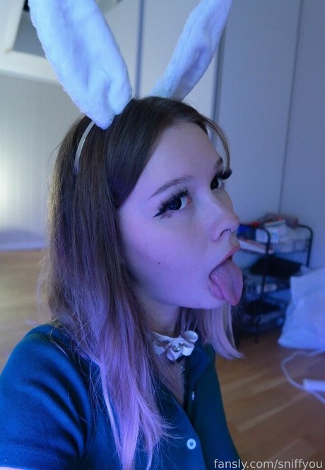 Sniff You adult star images