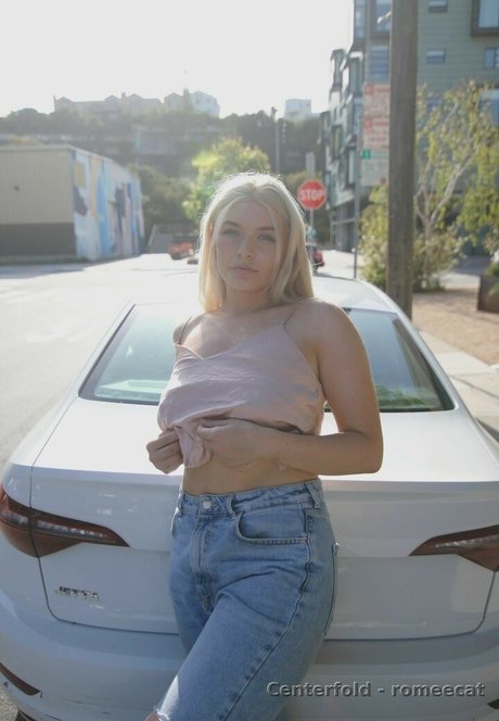 Romeecat art actress archive