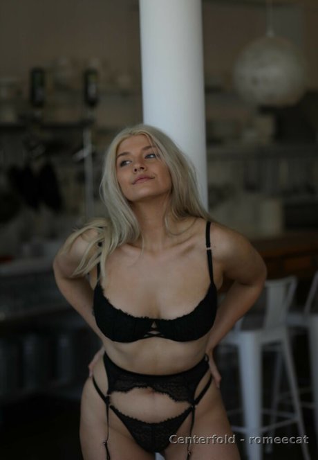 Romeecat pretty star gallery