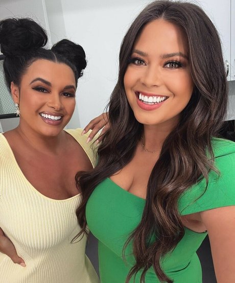 Alex Curry pornstar adult gallery