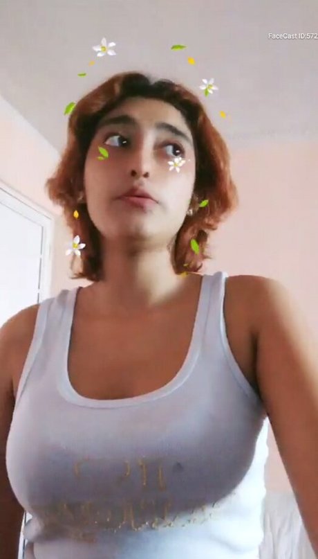 Lives Privadas model erotic photo