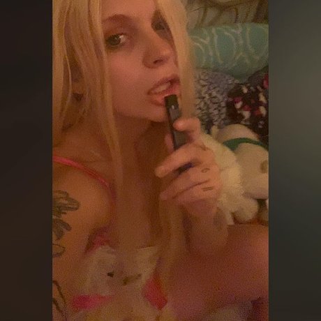 Witten Bonnie nude star photo