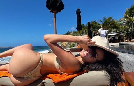 Goodbeyb sex star picture