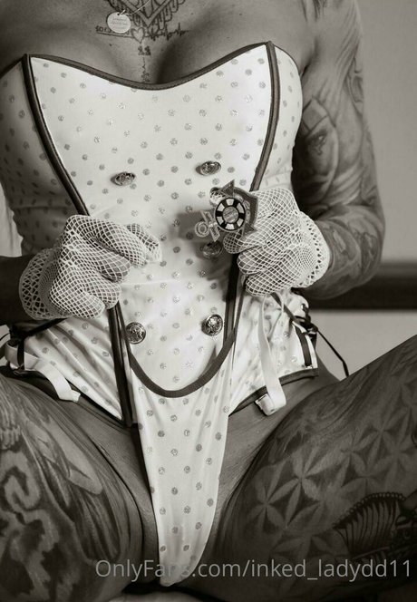 Inked ladydd11 perfect pornstar galleries