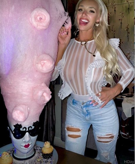 Cass Holland star pretty pic