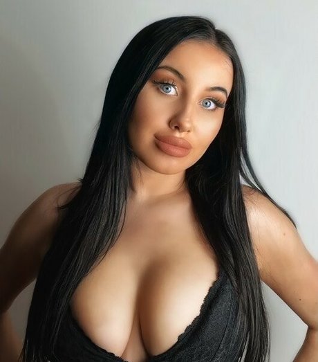 Kate Patterson erotic star gallery