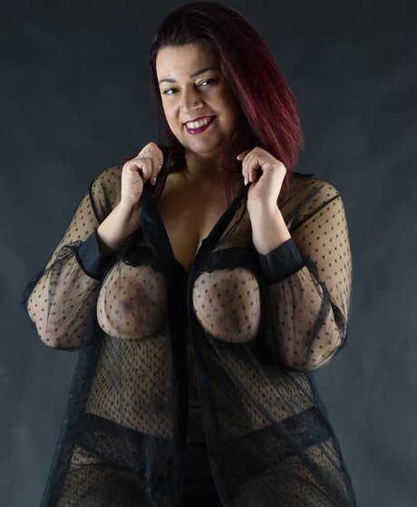 curvymakeup pornstar exclusive gallery