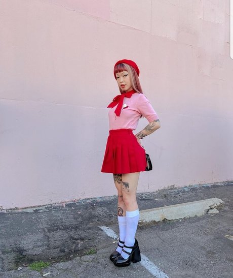 Olivya Nora sex pornstar pics