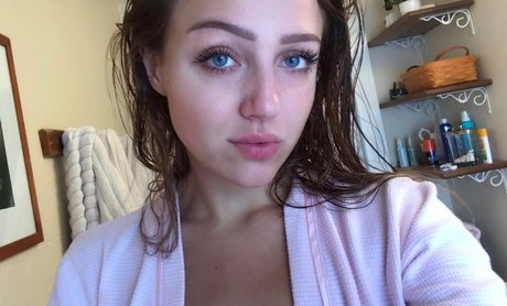 Cassie Camellia best actress images