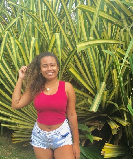 salles tamires star erotic picture