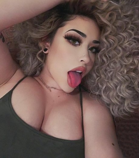 A jellyy adult actress image