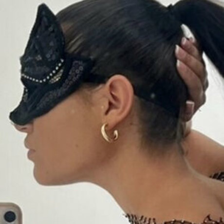 Elsmxth xxx model picture