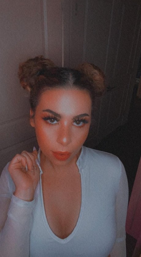 Alexis Pierce model galleries