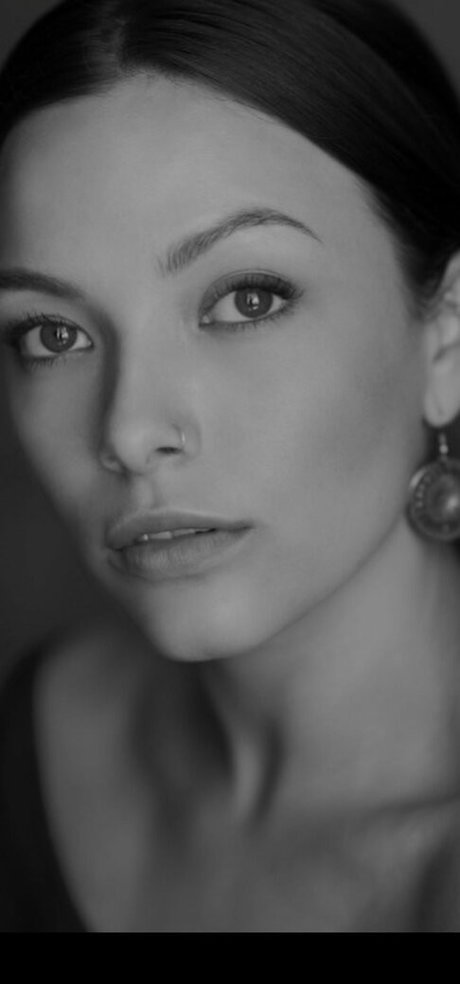 Molly Mae Osborne model pornographic pic