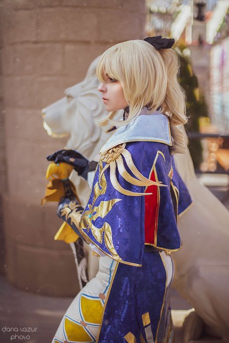 Bizarre Deer star top photos