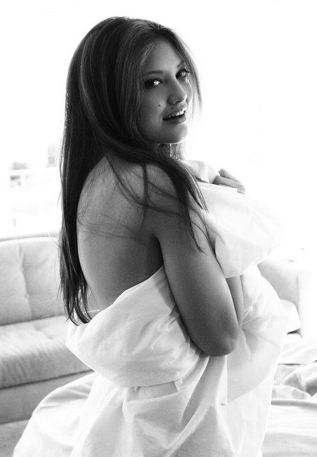 Ana Predo star art photo