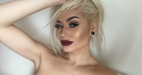 Romanie Smith hd star pictures