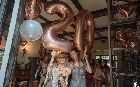 catarinapetite nudes model picture