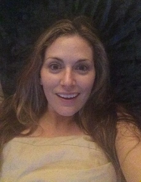 Olivia Lee exclusive star pic