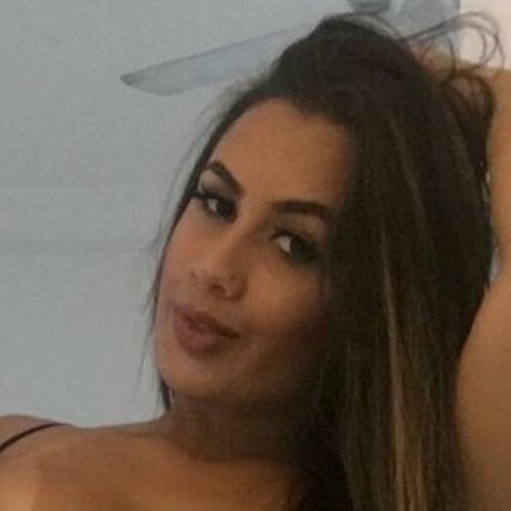 Kharollayne pornstar nude img