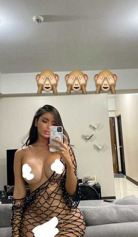 Angela Castellanos star nude pics