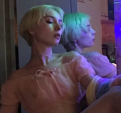 Ewa Green art star images