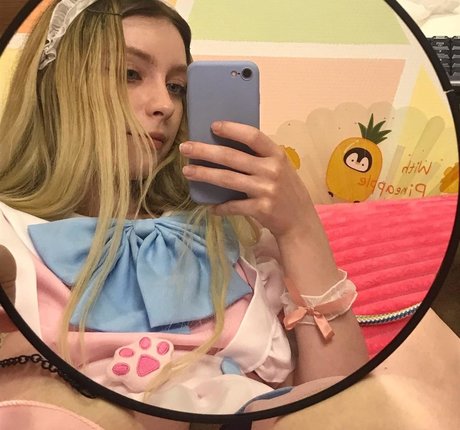 Ewa Green free actress images