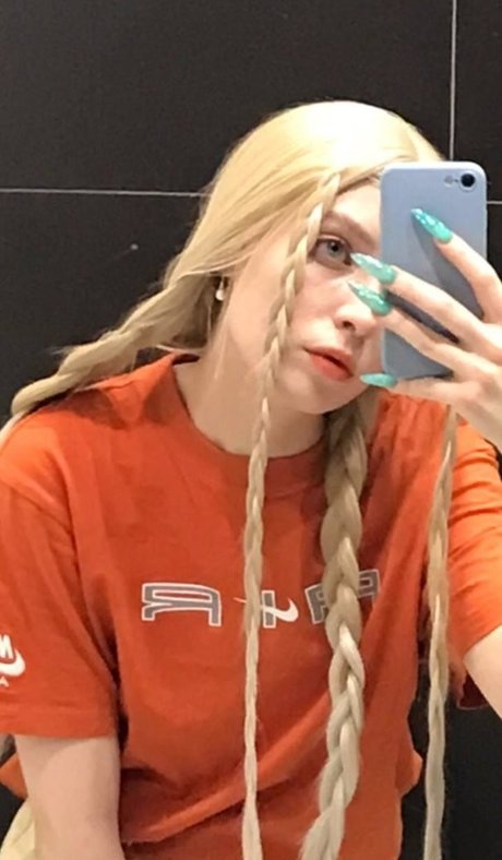 Ewa Green high quality pornstar photo