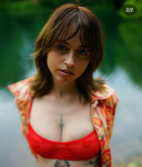 moochieafterhours exclusive pornstar galleries