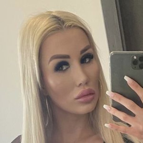 Patty Michova star adult galleries