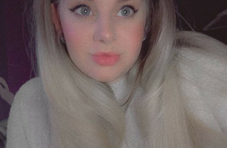 owlbie free model photos