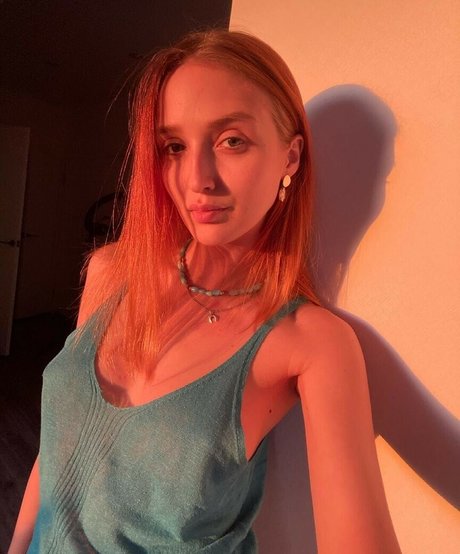 Xxlika hd actress photo