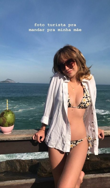 Submar1na high quality model pic