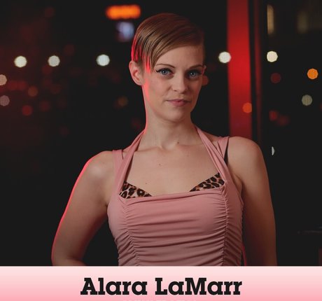 Alara Lamarr beautiful model pic