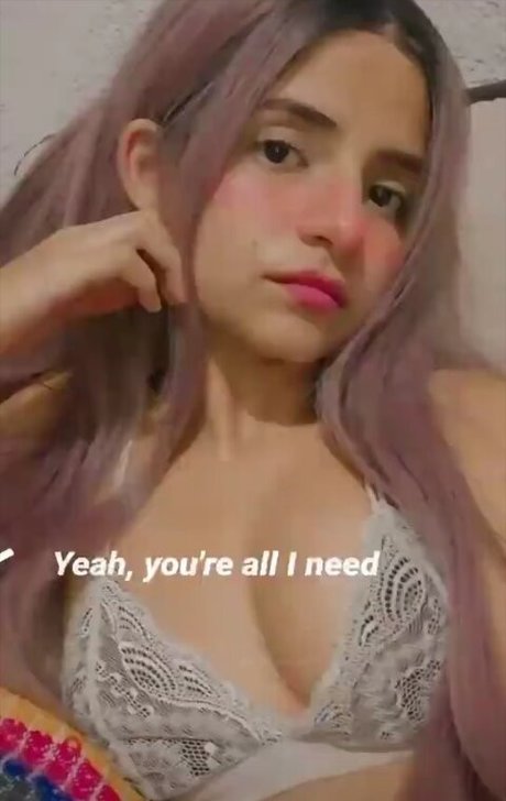 Laura Sibrian erotic star images