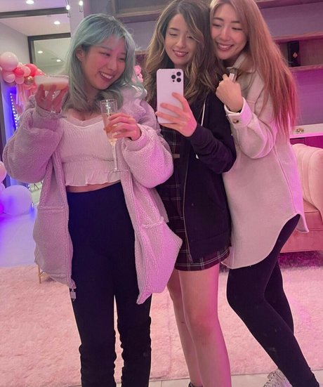 Starsmitten Celine star sexy img