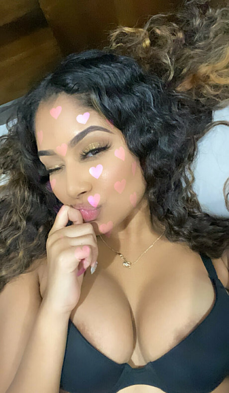 Brianypunani pornographic model pics