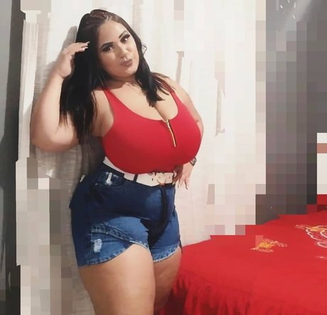 Adriane Esteves nude actress pics