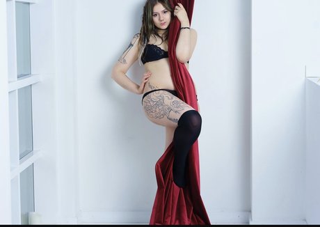 Crazymoonhotxxx hd pornstar archive