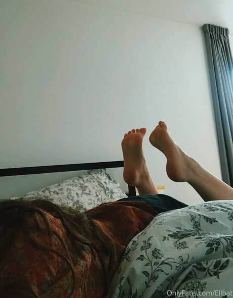 Ellbat hot pornstar photos