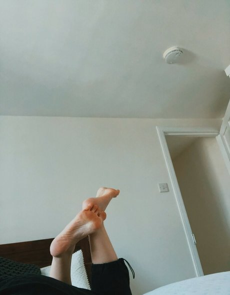 Ellbat perfect model photo