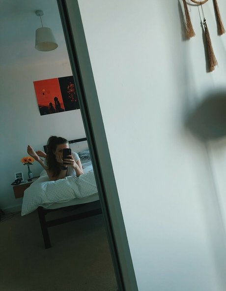 Ellbat sex star pictures