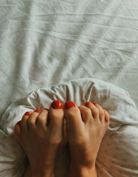cuckold feet onlyfans hot sexy photo